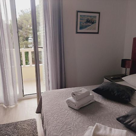 Villa Rosso Baska Voda Room photo