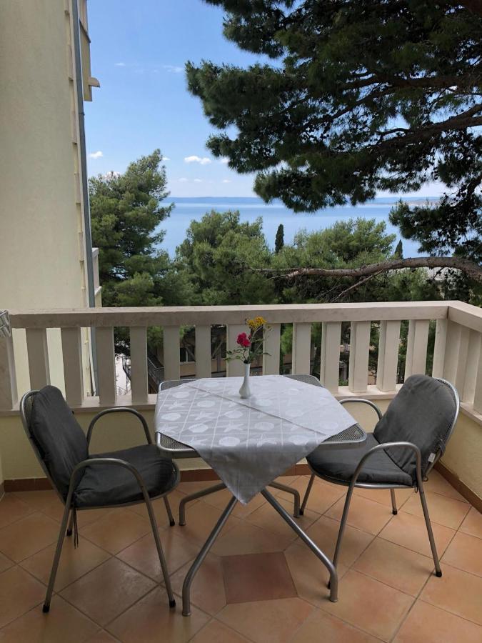 Villa Rosso Baska Voda Exterior photo