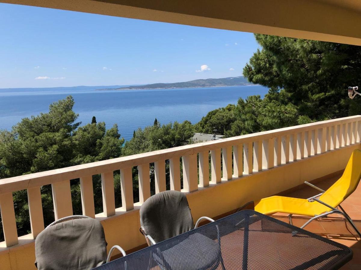 Villa Rosso Baska Voda Exterior photo