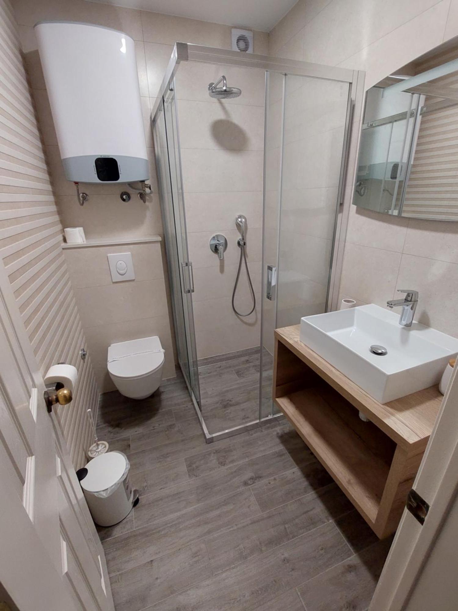 Villa Rosso Baska Voda Room photo