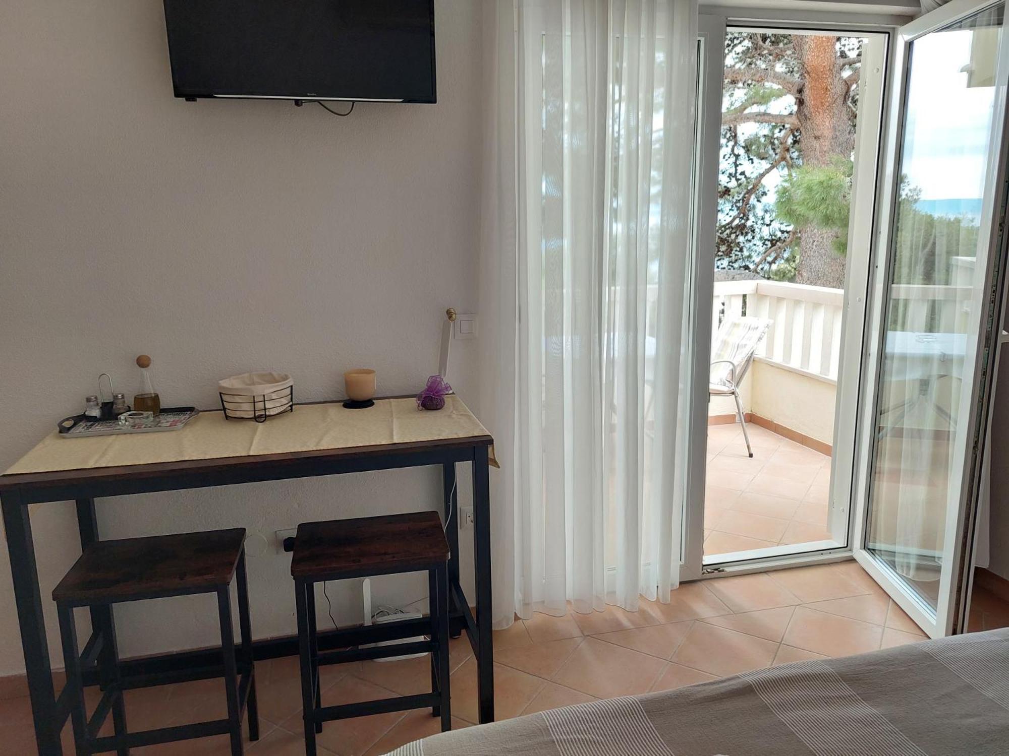 Villa Rosso Baska Voda Room photo