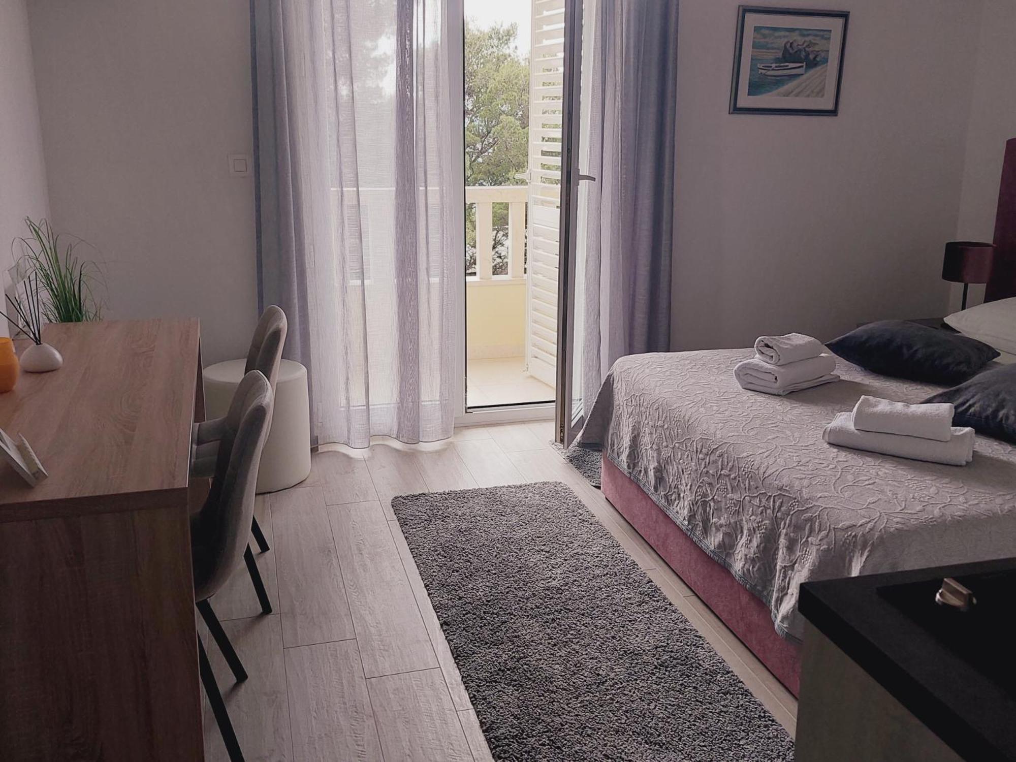 Villa Rosso Baska Voda Room photo